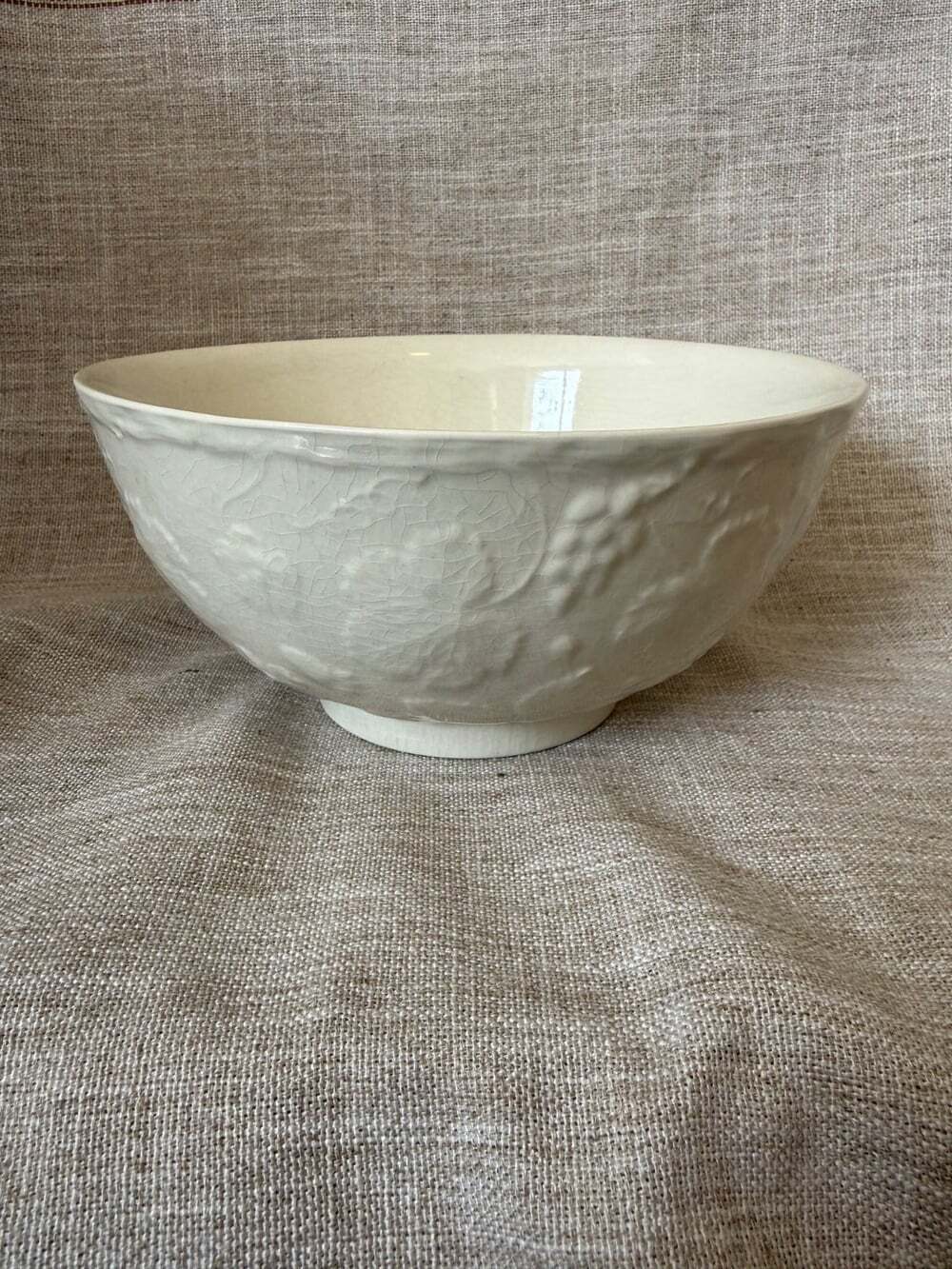 Vintage Burleigh Davenport White Strawberry & Grape Leaf 8” Medium Bowl